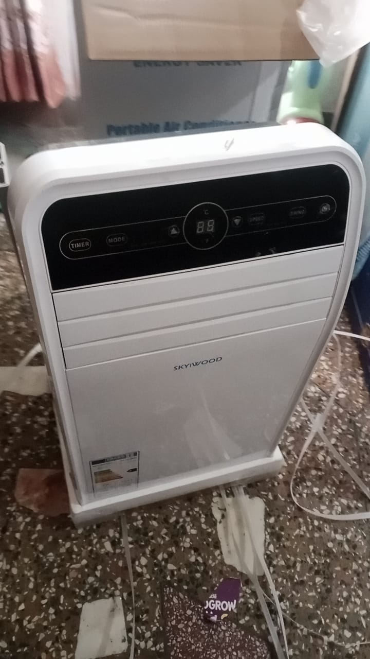 SKYWOOD PORTABLE AC DC INVERTER ENERGY SAVER IMPORTED 1 TONE